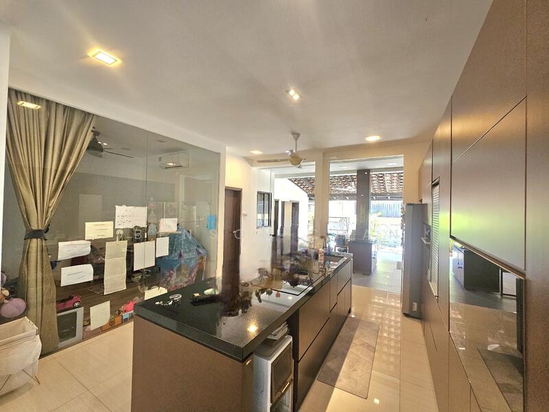 For Sale - Pasir Ris Beach Park