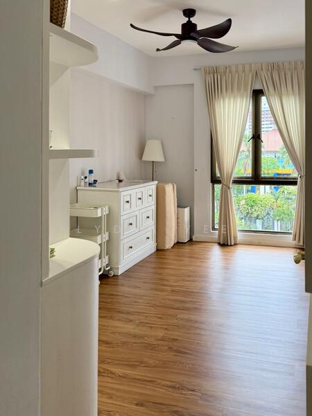 Parkview Apartments, 5 Bukit Batok Street 25, Dairy Farm / Bukit Panjang / Choa Chu Kang, 3 Bedrooms, 1,130 sqft, Apartment For Rent, by Lydia Yee, 60079346 - Bedroom - PropertyGuru.com.sg