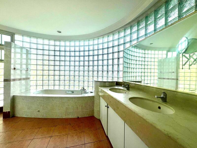 BRENDA ZEE 9450*9938 ✧ Bukit Timah ✧ GCB with Pool ✧ Near MRT & Schools, Swiss Club Road, Bukit Timah , Jalan Kampong Chantek, 6 Bedrooms, 8,000 sqft, Good Class Bungalow For Rent, by Brenda Zee (徐黎倫), 60079403 - Bukit Timah Vicinity, GCB with pool for rent - PropertyGuru.com.sg