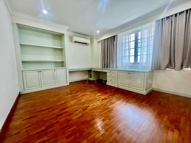 BRENDA ZEE ✧ 945O9938 ✧ Bukit Timah ✧ GCB with Pool ✧ Near MRT & Schools, Swiss Club Road, Bukit Timah , Jalan Kampong Chantek, 6 Bedrooms, 8,000 sqft, Good Class Bungalow For Rent, by Brenda Zee (徐黎倫), 60079403 - Bukit Timah Vicinity, GCB with pool for rent - PropertyGuru.com.sg