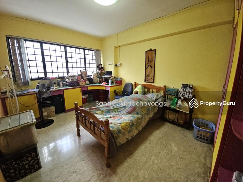 For Sale - 232 Tampines Street 21