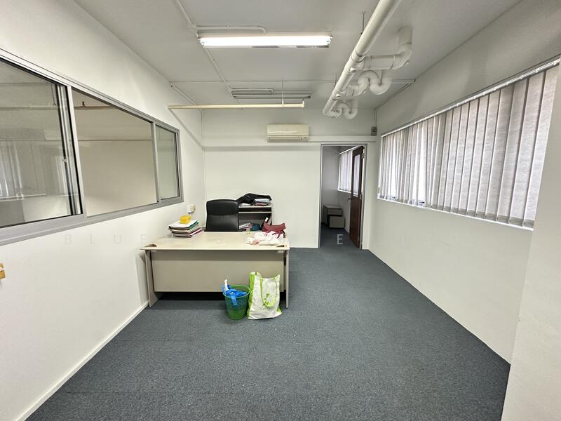 Eco-Tech @ Sunview, 1 Sunview Road, 2,605 sqft, Light Industrial (B1) For Sale, by CHUA SOO LIANG, 60079436 - Office Room 1 - CommercialGuru.com.sg