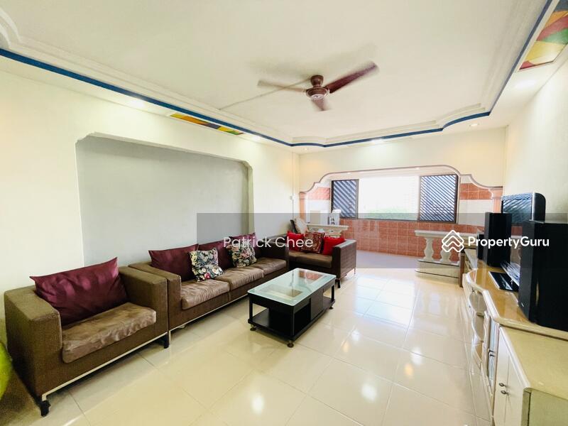 For Sale - 246 Jurong East Street 24