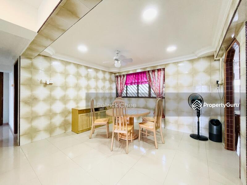 For Sale - 246 Jurong East Street 24