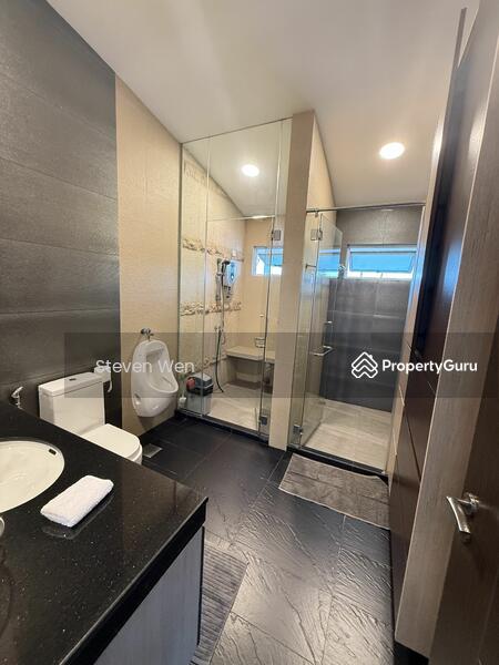 For Sale - 3 Storey Bungalow FH walk to Bartley MRT