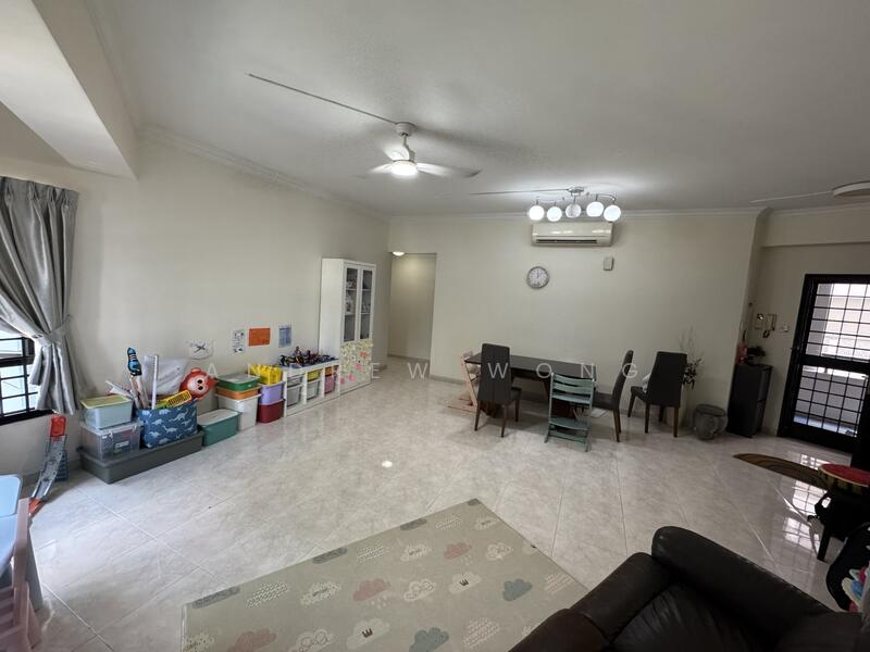 For Rent - Chiltern Park