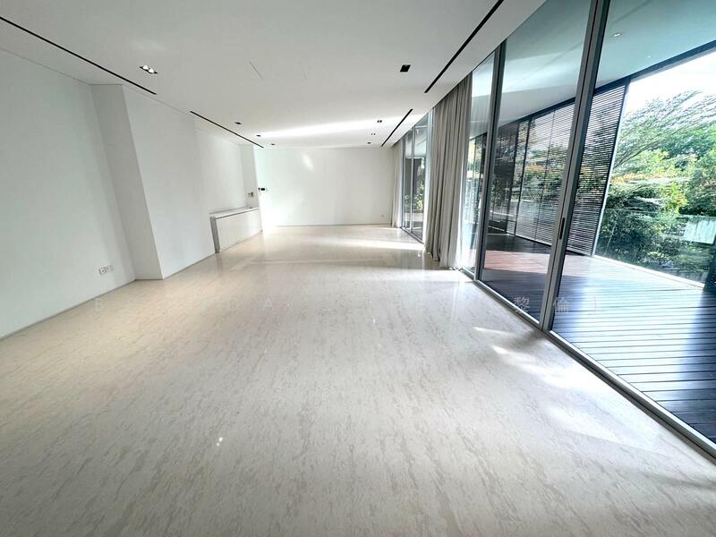 Bukit Timah Vicinity, GCB with pool for rent