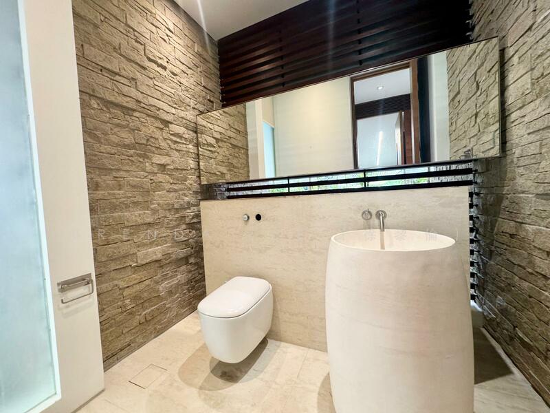 Bukit Timah Vicinity, GCB with pool for rent