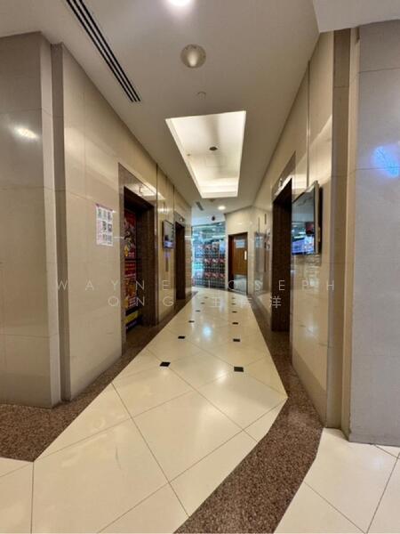 Burlington Square, 175 Bencoolen Street, 570 sqft, Office For Sale, by Wayne Joseph Ong 王伟洋, 60079861 - CommercialGuru.com.sg