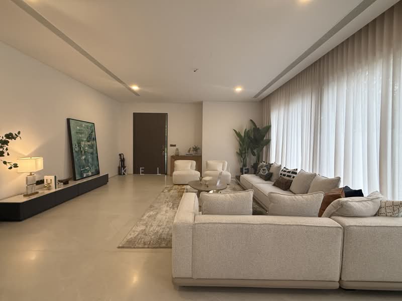 Dunearn Estate, Dunearn Road, Newton / Novena, 8 Bedrooms, 8,562 sqft, Semi-Detached House For Sale, by Kelly Neo, 60079952 - Living Room - PropertyGuru.com.sg