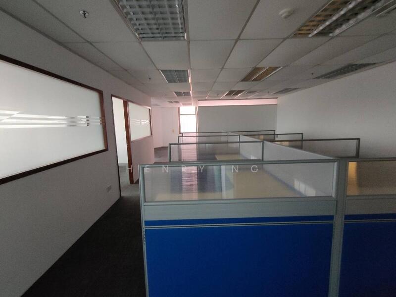 Peninsula Plaza, 111 North Bridge Road, 1,500 sqft, Office For Rent, by Henry Ng, 60079973 - CommercialGuru.com.sg