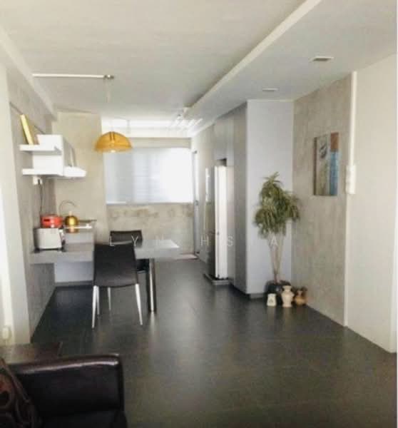 176 Bishan Street 13, 176 Bishan Street 13, 2 Bedrooms, 700 sqft, HDB Flat For Rent, by Lyn Hsia, 60079980 - Kitchen - PropertyGuru.com.sg
