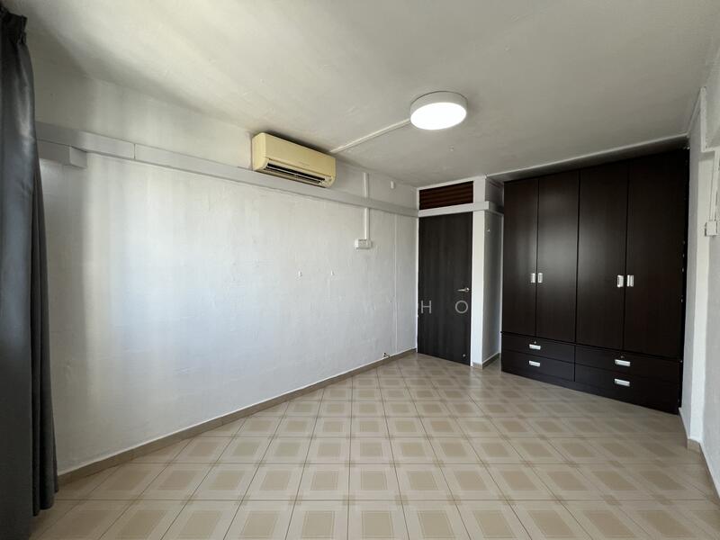 154 Woodlands Street 13, 154 Woodlands Street 13, 3 Bedrooms, 990 sqft, HDB Flat For Sale, by Jassy Ho, 60080080 - Bedroom - PropertyGuru.com.sg