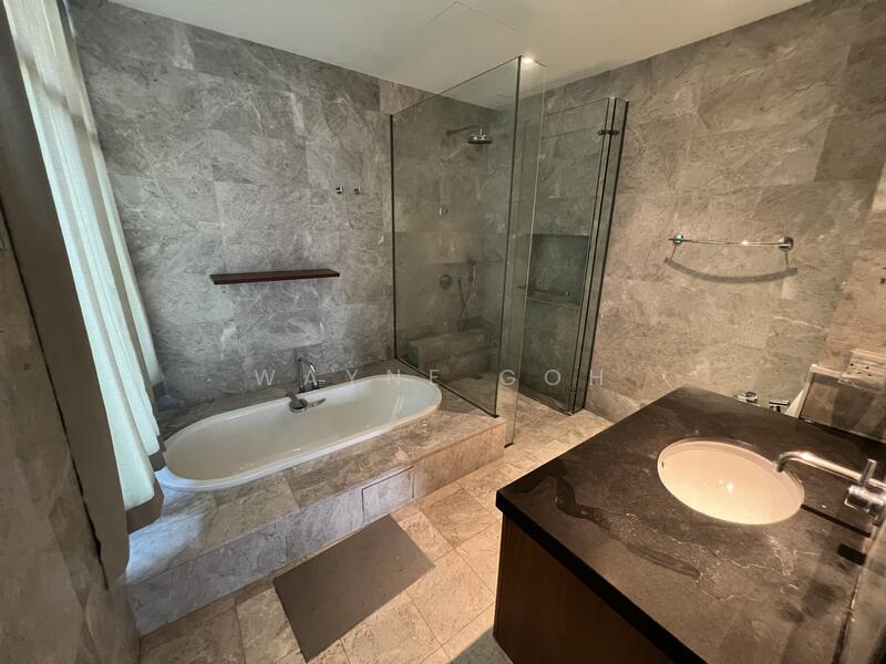 For Rent - Paradise Island