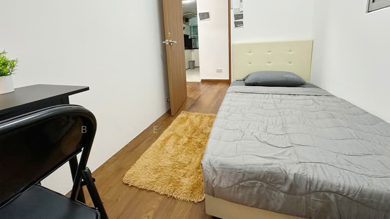Villa De West, 385 Pasir Panjang Road, Room Rental, 120 sqft, Condominium For Rent, by Bennedict Tan, 60080609 - Bedroom - PropertyGuru.com.sg