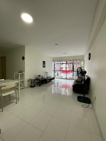 For Rent - 313A Anchorvale Road