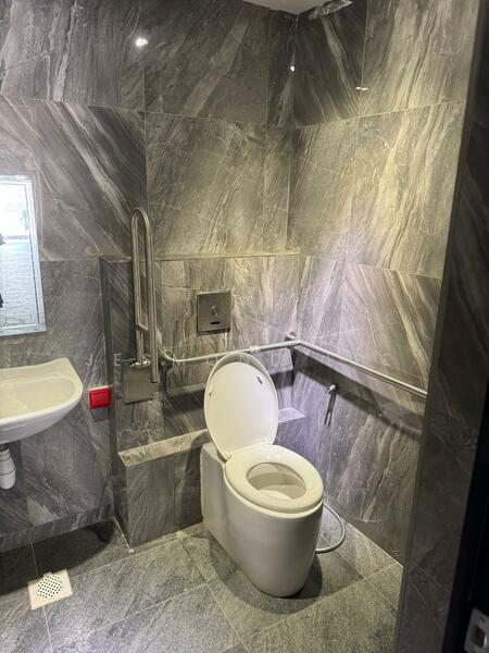 3 Adjoining 2-Storey Shophouses near Bugis MRT Ideal for F&B (D7), Beach Road / Bugis / Rochor, 2,675 sqft, Shop / Shophouse For Rent, by Jesmond Lee, 60080715 - Bathroom - CommercialGuru.com.sg