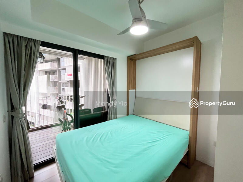 Dual Key - 2 Bed 2 Bath Common room