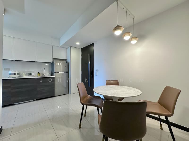 Sims Urban Oasis, 2 Sims Drive, 2 Bedrooms, 624 sqft, Condominium For Sale, by Johanna Chow, 60080984 - Kitchen - PropertyGuru.com.sg