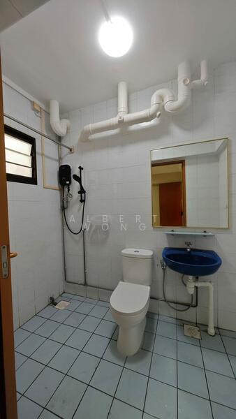 Bathroom at Master Bedroom 