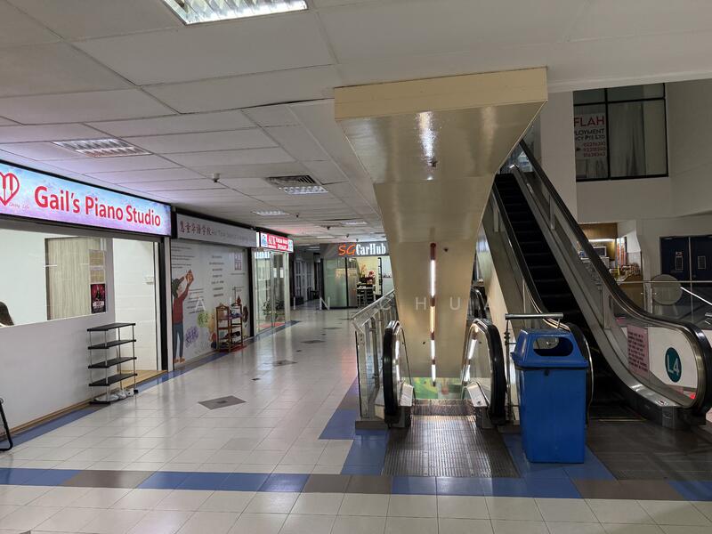 Bukit Timah Shopping Centre, 170 Upper Bukit Timah Road, 420 sqft, Mall Shop For Sale, by Alvin Chua, 60081030 - CommercialGuru.com.sg
