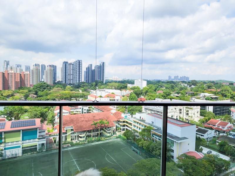 The Crest, 105 Prince Charles Crescent, Alexandra / Commonwealth, 2 Bedrooms, 883 sqft, Condominium For Sale, by Justin Lee, 60081048 - View - PropertyGuru.com.sg