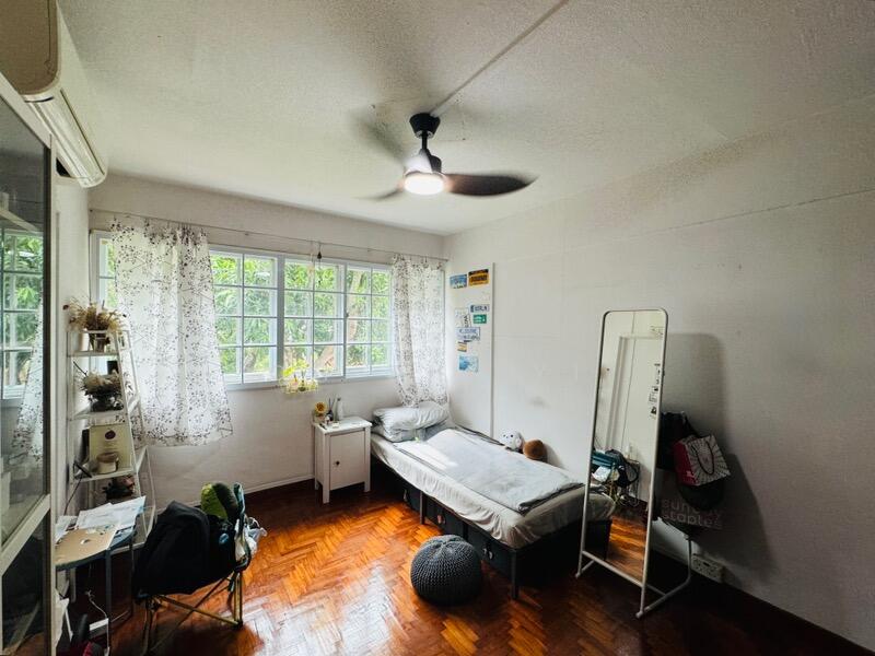 506 Bedok North Avenue 3 HDB Flat For Sale at S$ 680,000 | PropertyGuru Singapore - Bedroom 1