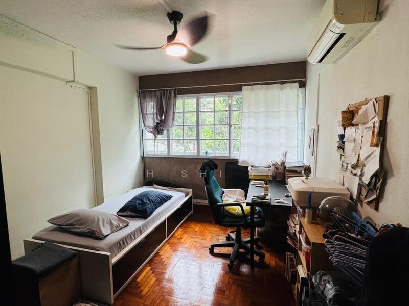 506 Bedok North Avenue 3 HDB Flat For Sale at S$ 680,000 | PropertyGuru Singapore - Bedroom 2
