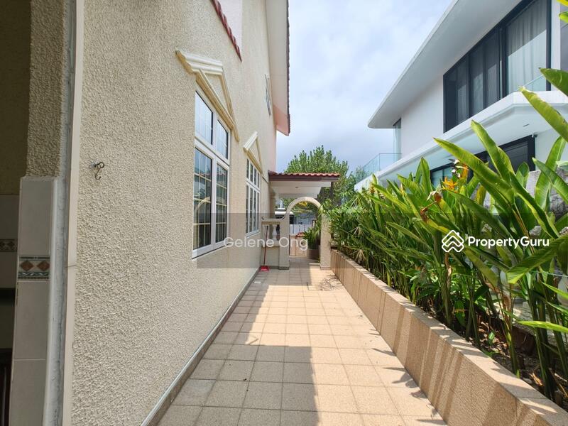 For Rent - Renovated Bungalow @ Siglap Hill