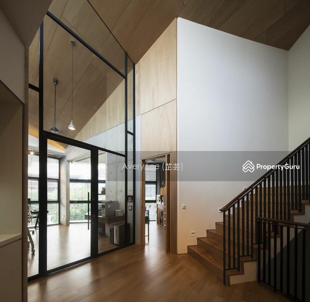For Sale - D19 Lorong Chuan MRT with basement