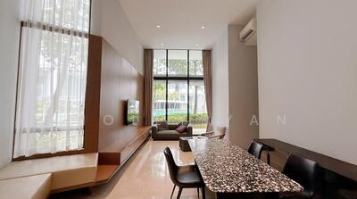 For Sale - The Crest