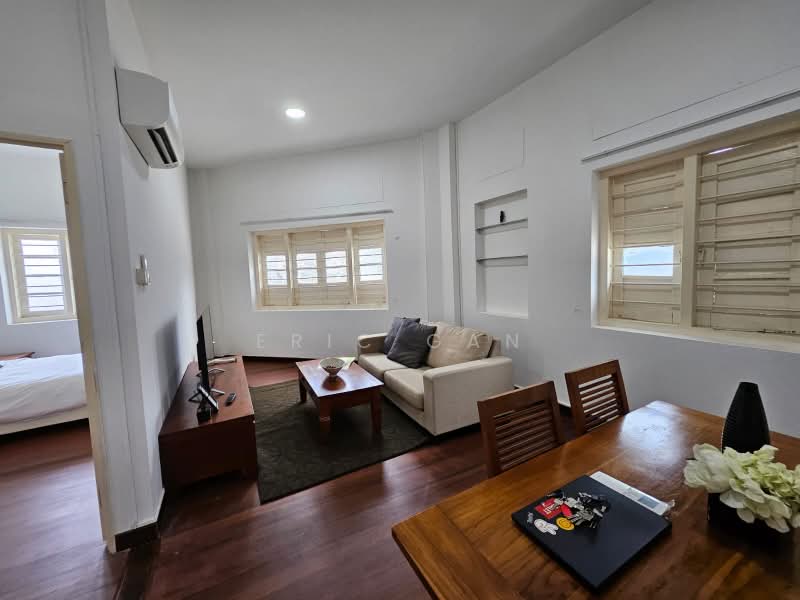 Lowland Road 2 Bedrooms ShopHouse Apartment, Lowland Road, 2 Bedrooms, 872 sqft, Shophouse For Rent, by Eric Gan, 60081941 - PropertyGuru.com.sg