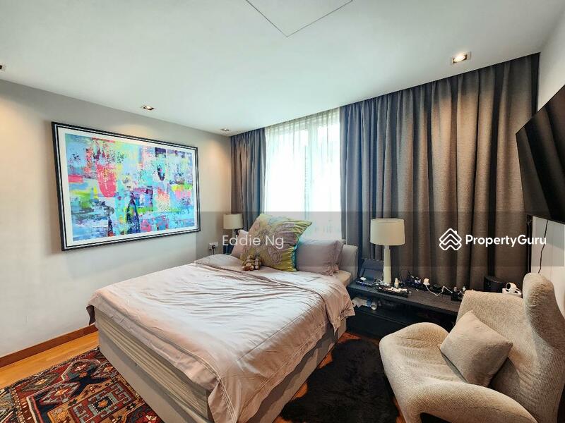 Regular Size Master Room