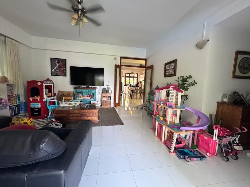 For Rent - Crescent Road