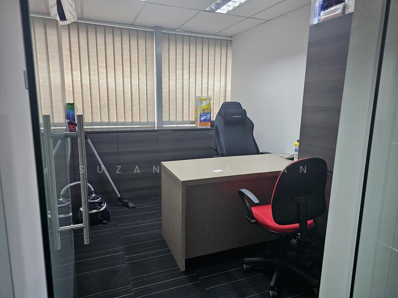 Wcega Tower, 21 Bukit Batok Crescent, 1,969 sqft, Light Industrial (B1) For Sale, by Suzana Salman, 60082142 - CommercialGuru.com.sg