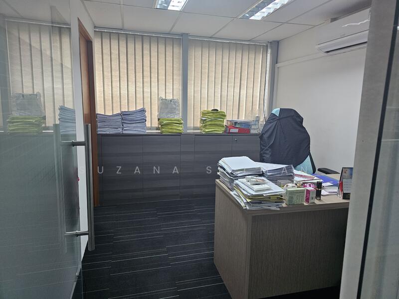 Wcega Tower, 21 Bukit Batok Crescent, 1,969 sqft, Light Industrial (B1) For Sale, by Suzana Salman, 60082142 - CommercialGuru.com.sg