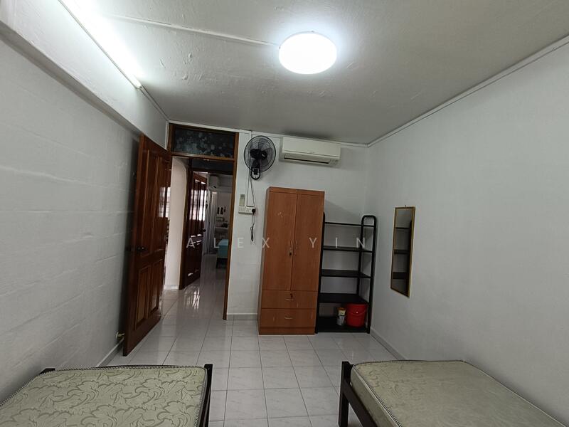 352 Clementi Avenue 2, 352 Clementi Avenue 2, Room Rental, 120 sqft, HDB Flat For Rent, by Alex Yin, 60082167 - Bedroom - PropertyGuru.com.sg