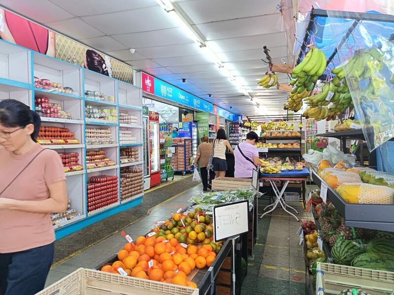 3 Min walk to 24 hours Mini Mart