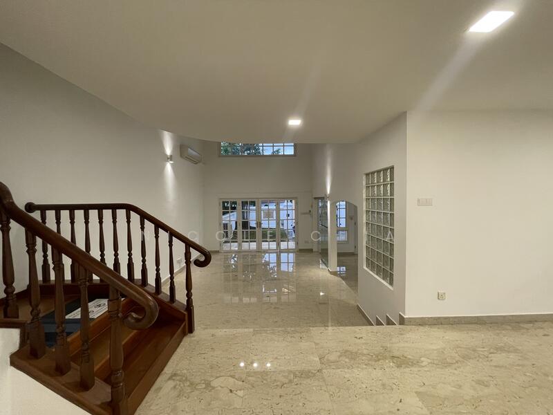 For Rent - Two storey well kept refurbished semi detached cosy living with big garden