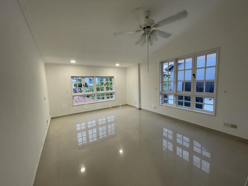 For Rent - Two storey well kept refurbished semi detached cosy living with big garden