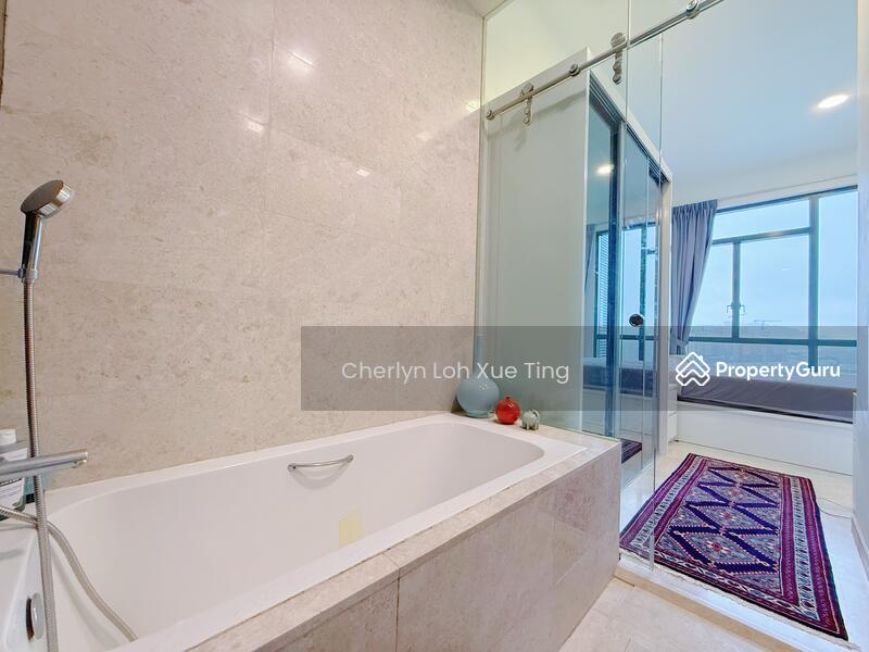 Bathroom (Jack and Jill)