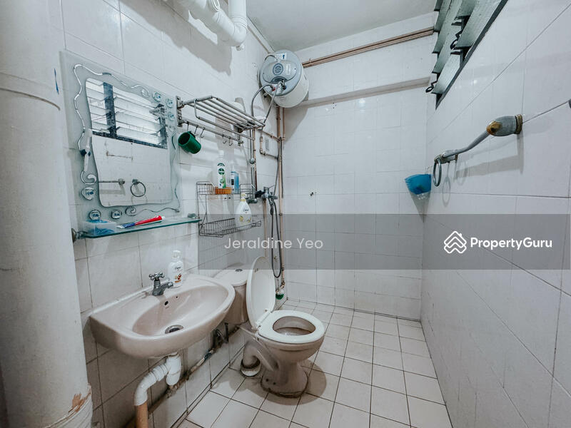 For Rent - 440 Fajar Road