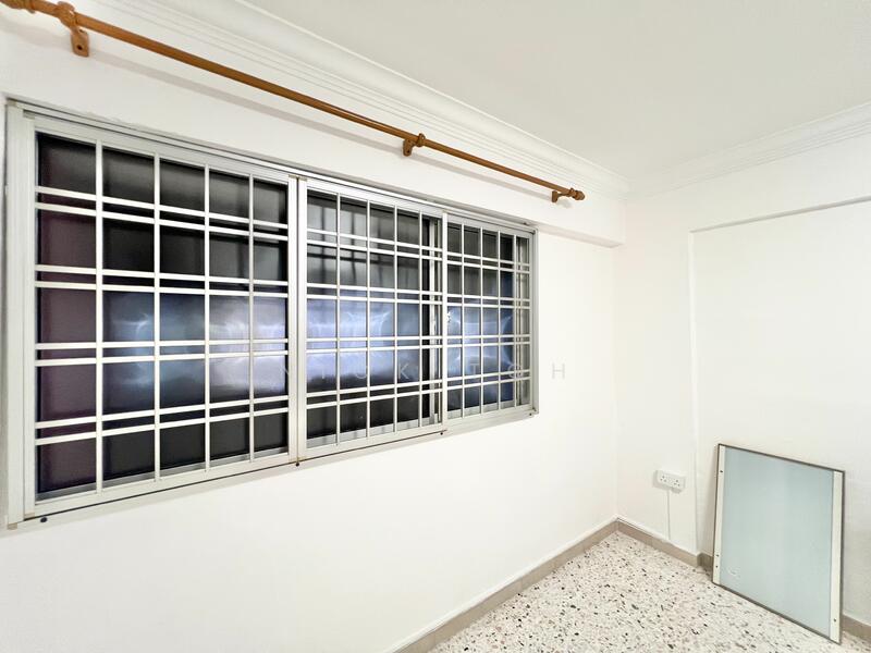 For Rent - 455 Jurong West Street 42