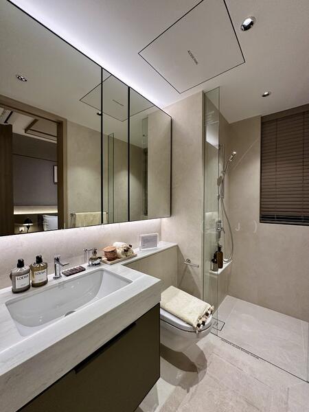 River Green Condominium For Sale at S$ 2,926,000 | PropertyGuru Singapore