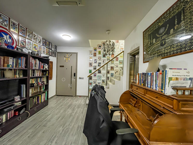 Helper's Room with Door to Carpark 