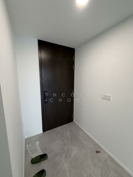 AMO Residence, 21 Ang Mo Kio Rise, 2 Bedrooms, 743 sqft, Condominium For Sale, by Lincoln Choo, 60082965 - Entrance - PropertyGuru.com.sg