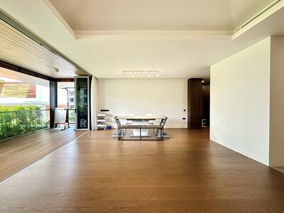 For Sale - 15 Holland Hill