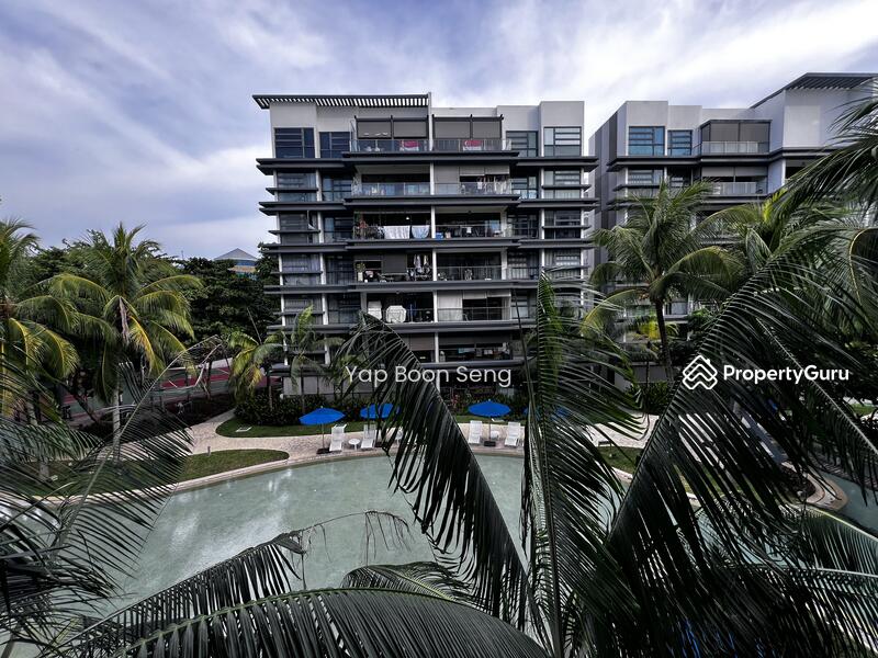 For Sale - Hedges Park Condominium