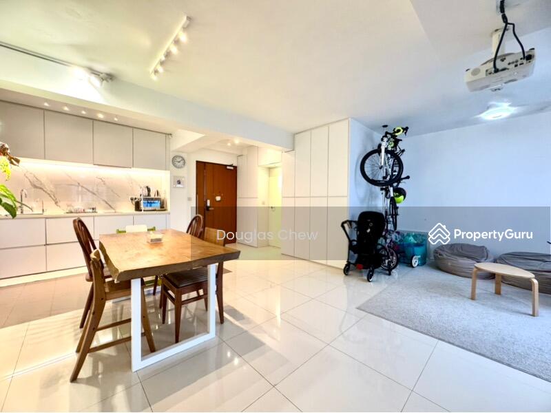For Sale - 30 Ghim Moh Edge