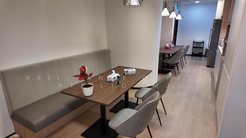16 Collyer Quay, , 4,294 sqft, Office For Rent, by MJ ZHUO, 60083376 - CommercialGuru.com.sg